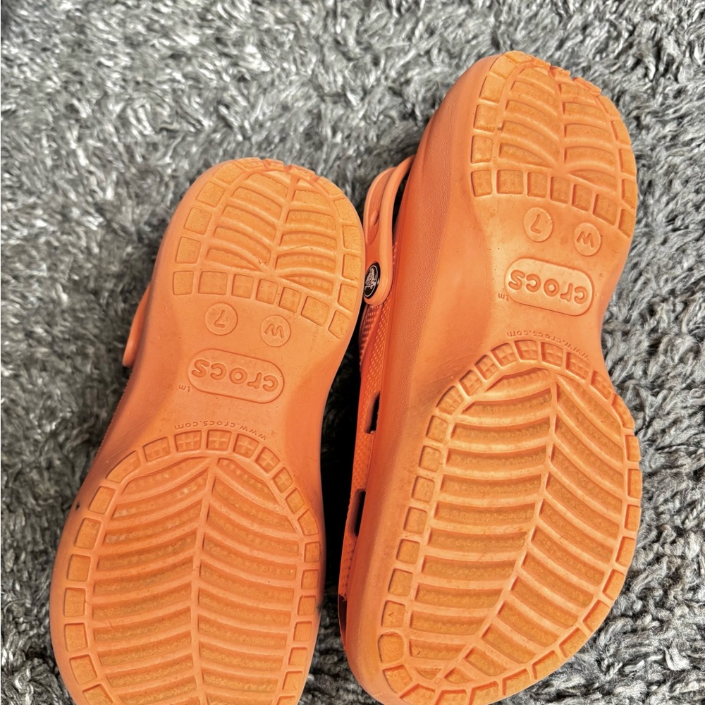 CROCS Kids Vibrant melon Sandals